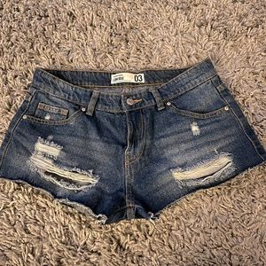 Distressed Mid Ruse Denim Shorts Like New! Size 2/3